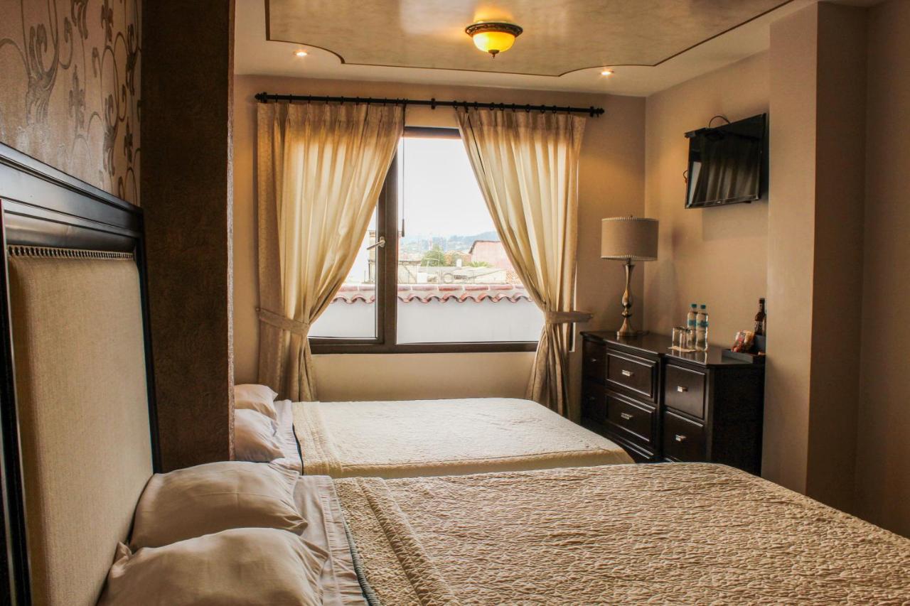 Hotel Azul De La Plaza By Chat Noir Κουένκα Εξωτερικό φωτογραφία