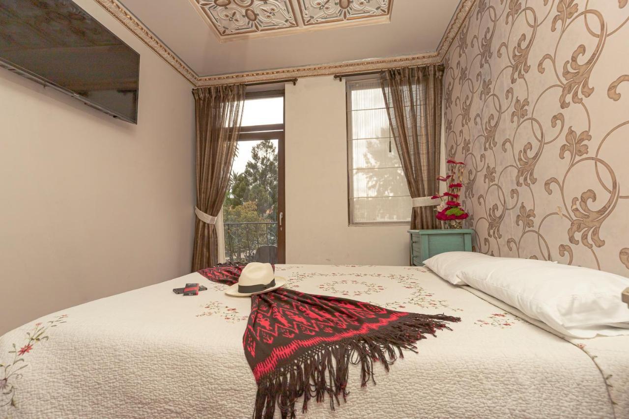 Hotel Azul De La Plaza By Chat Noir Κουένκα Εξωτερικό φωτογραφία
