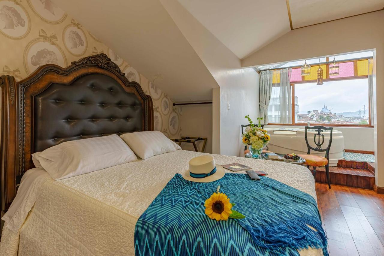Hotel Azul De La Plaza By Chat Noir Κουένκα Εξωτερικό φωτογραφία